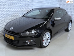 Volkswagen Scirocco - 2.0 TSI DSG AUTOMAAT / Veel opties (2009)