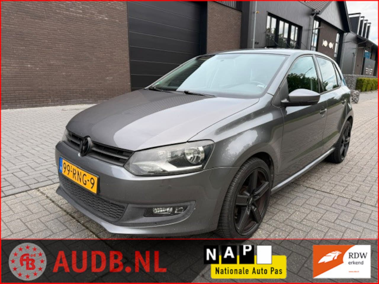 Volkswagen Polo - 1.6 TDI Comfortline| AUTOMAAT| 5 DEURS|AIRCO|17 INCH| - AutoWereld.nl