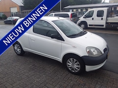 Toyota Yaris - 1.0-16V VVT-i Terra