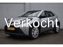 Toyota Aygo X - 1.0 VVT-i S-CVT Play Automaat 72pk | 1e eigenaar | Achteruitrijcamera | Dealer onderhouden