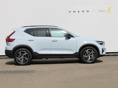 Volvo XC40 - 2.0 B4 Plus Dark