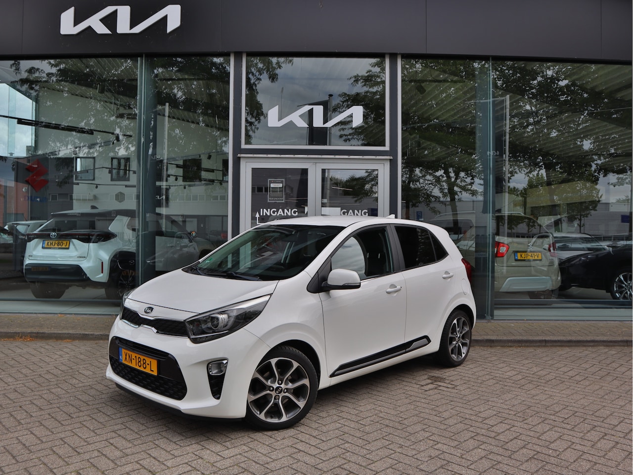 Kia Picanto - 1.0 CVVT Design Edition | Climate Control | Leder | Cruise Contol | tot 10 jaar Garantie | - AutoWereld.nl