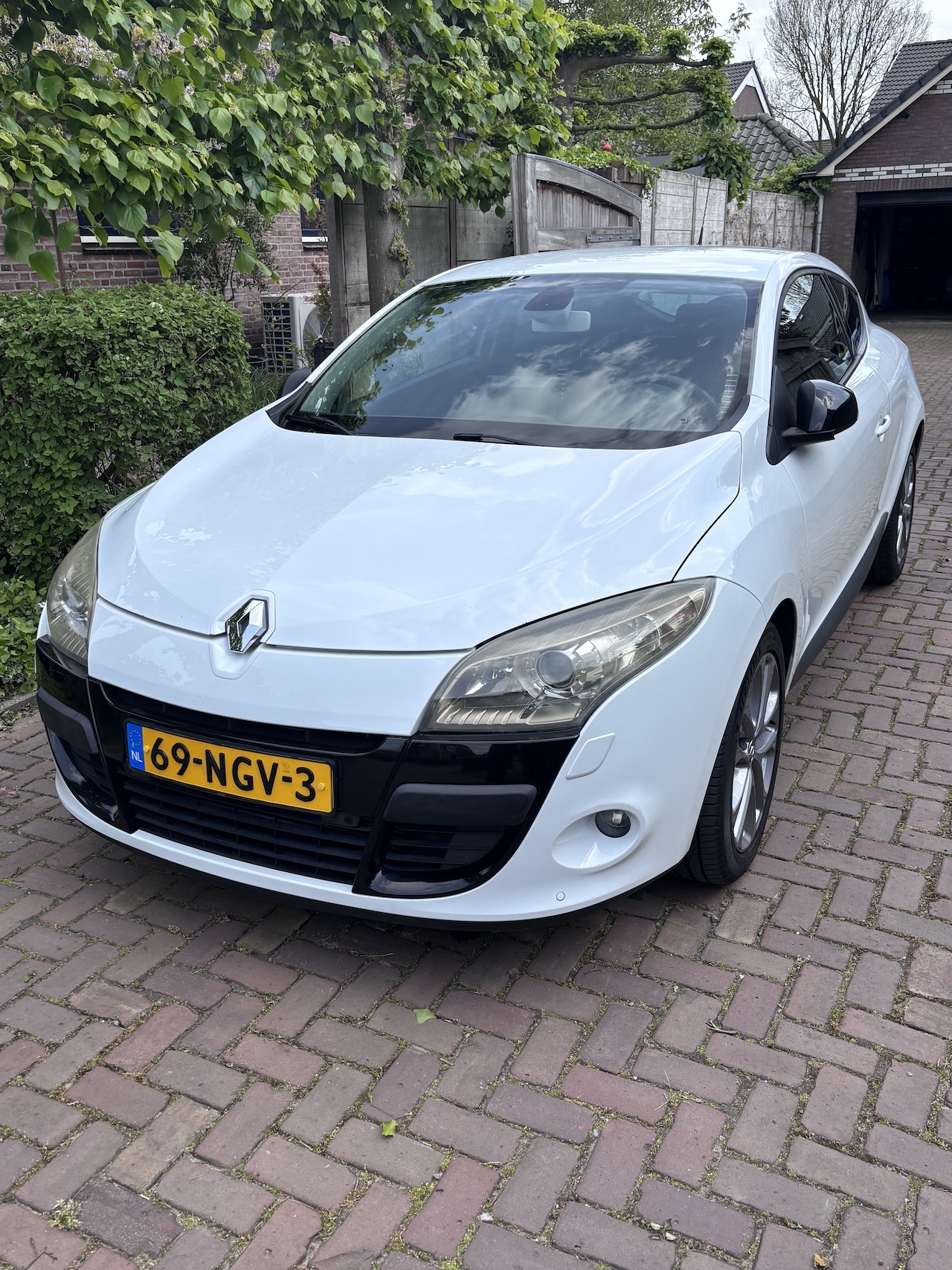 Renault Mégane Coupé - 1.4 TCe Celsium - AutoWereld.nl