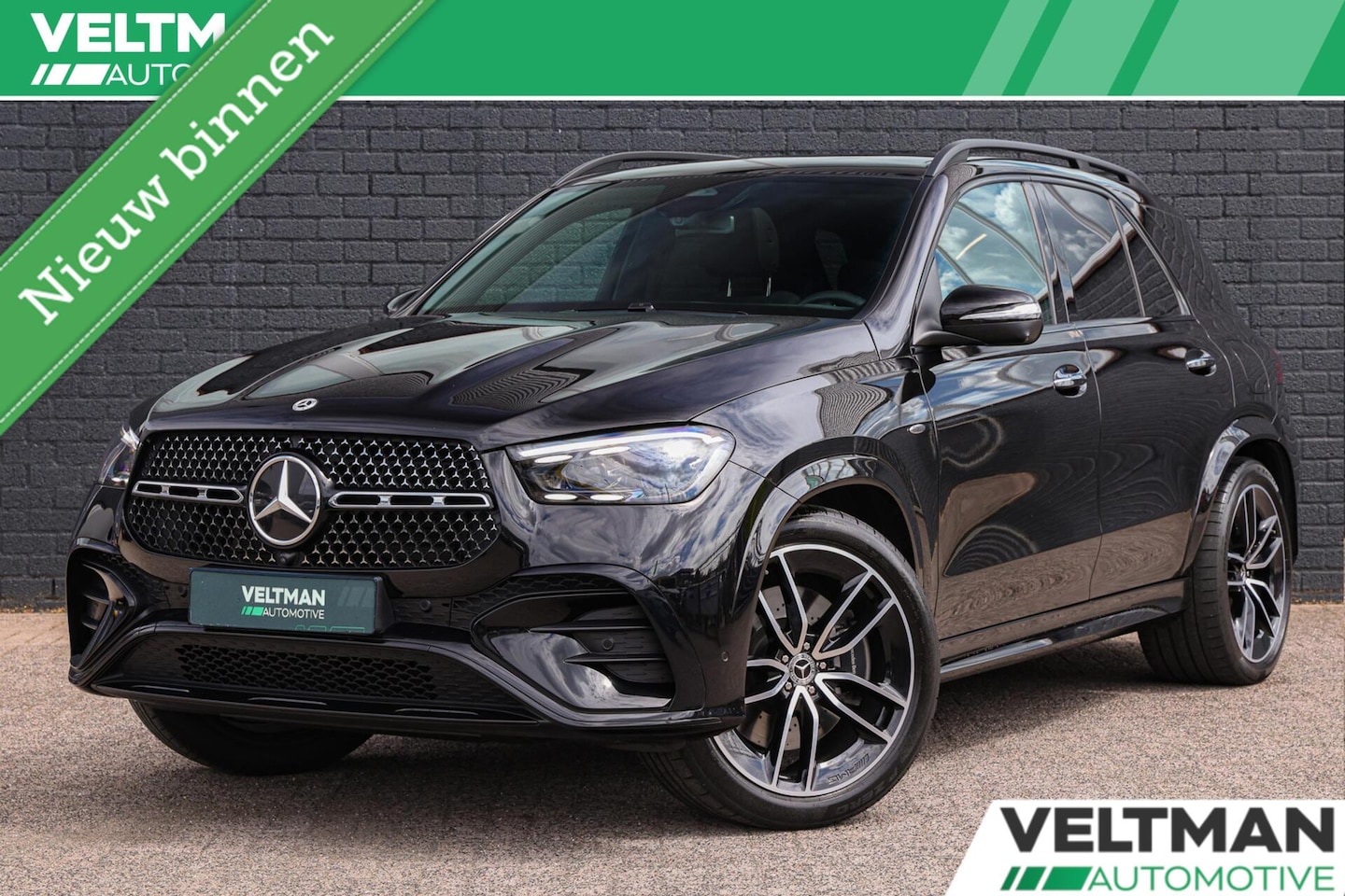 Mercedes-Benz GLE-Klasse - 400 e 4MATIC AMG Line PANO HEAD UP BURMESTER DISTRONIC 22INCH - AutoWereld.nl