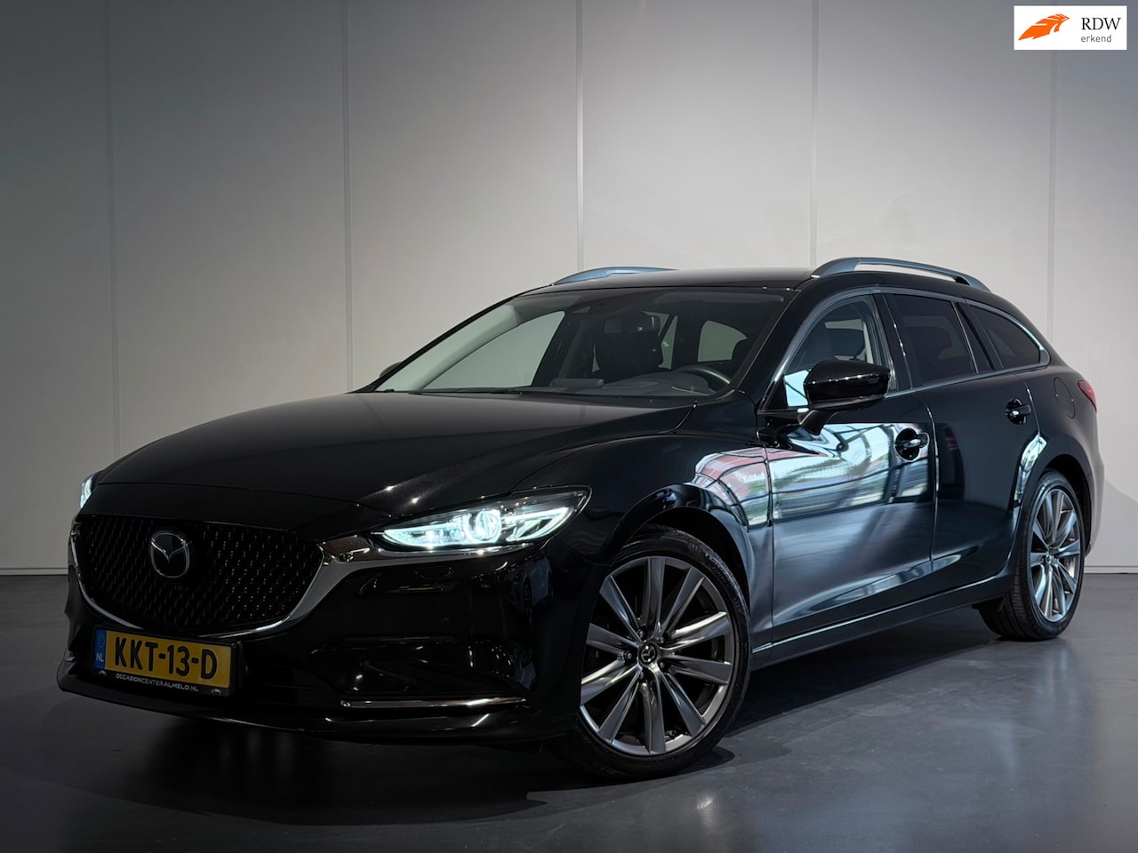 Mazda 6 Sportbreak - 2.5 SkyActiv-G 194 Luxury BOSE AUT /ACC/Carplay/360°/Trekhaak/Head-Up/NAVI/KeyLess/LED/Lee - AutoWereld.nl