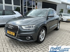 Audi Q3 - 2.0 TFSI quattro Sport Edition S-LINE /NL-AUTO/PANO/TREKH