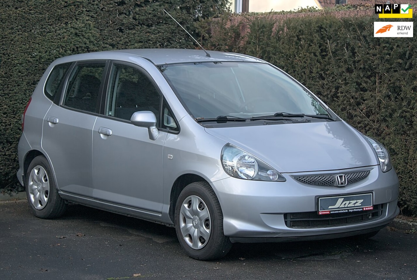 Honda Jazz - €1350,-1.2 Cool Export of Handel .... - AutoWereld.nl