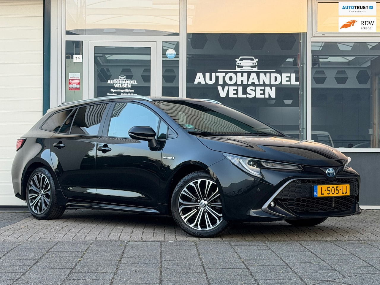 Toyota Corolla Touring Sports - 1.8 Hybrid Business Plus Camera - AutoWereld.nl