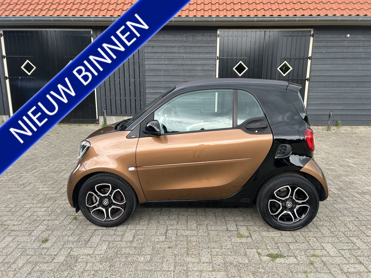 Smart Fortwo - 1.0 Prime Led Cruise Clima Lm Nap - AutoWereld.nl
