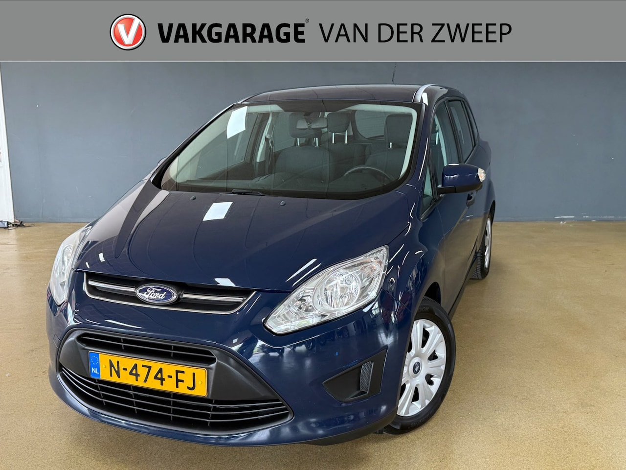 Ford Grand C-Max - 1.0 Ambiente | Trekhaak | Airco. - AutoWereld.nl