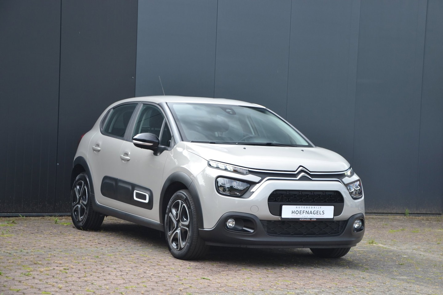 Citroën C3 - 1.2 82 PK Feel * Carplay * Soft Sand * - AutoWereld.nl