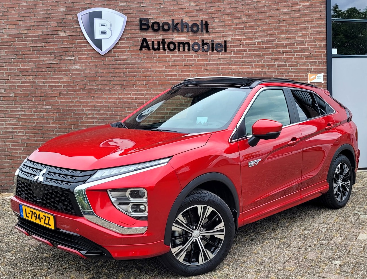 Mitsubishi Eclipse Cross - 2.4 PHEV Instyle - Pano, HUD, Cam, ACC, 4x stoelverw. [NL NAP] - AutoWereld.nl