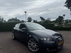 Audi A3 - 3.2 V6 Xenon Pano Bose Remus 6Bak Sensor Voll