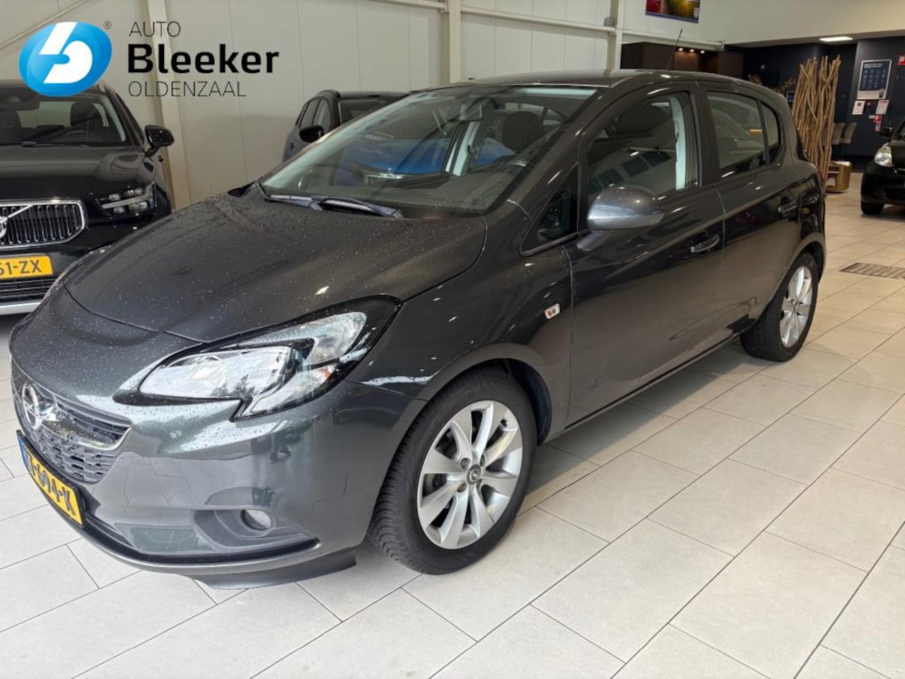 Opel Corsa - 1.4 Edition Airco BT Cruise Dealeond. NL-auto! - AutoWereld.nl