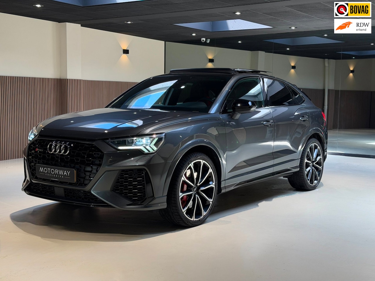 Audi RSQ3 Sportback - TFSI|RS seats|Pano|Keyles|camera - AutoWereld.nl