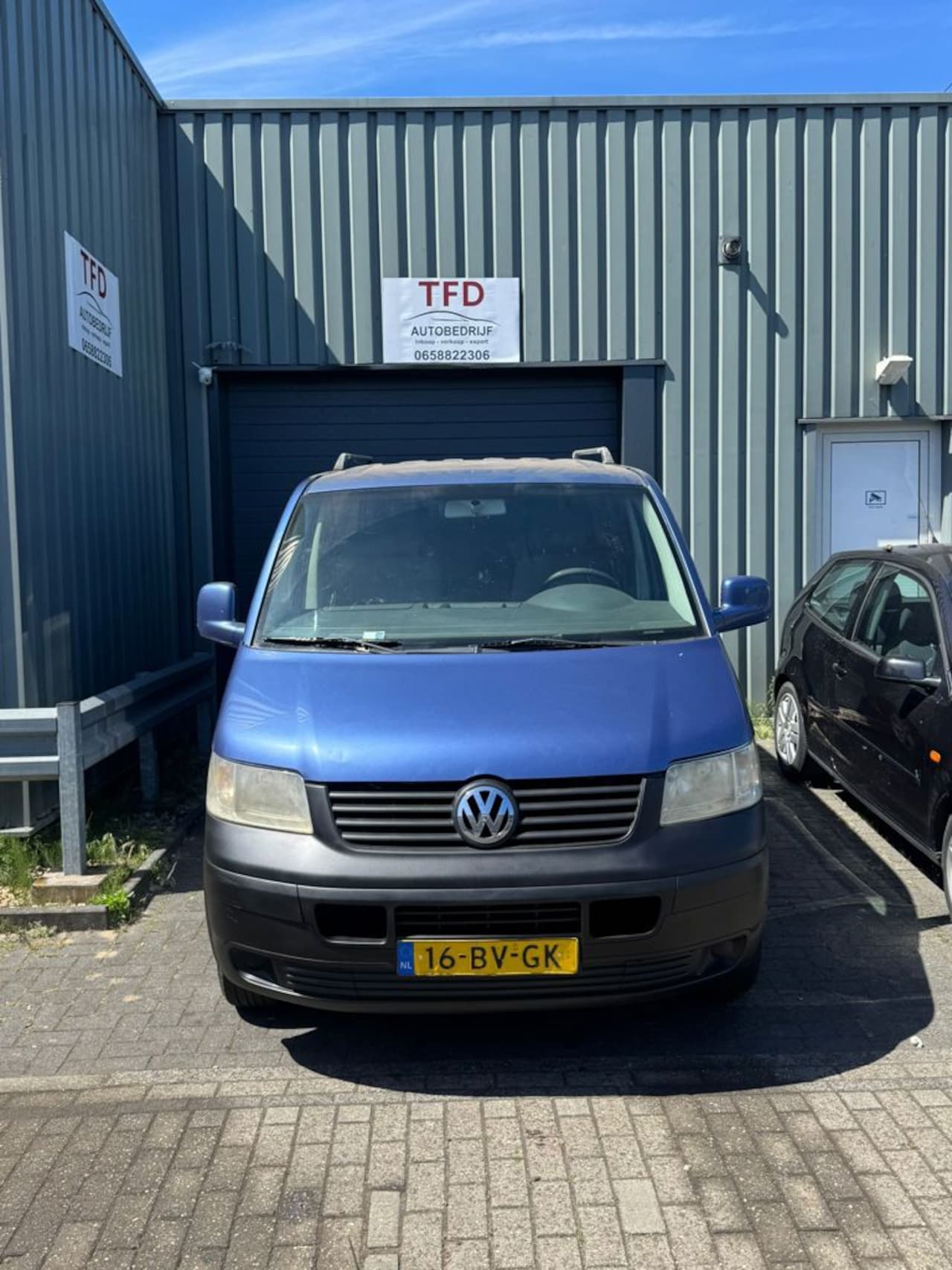 Volkswagen Transporter - 2.5 TDI 300 Budgetline DC 2.5 TDI 300 Budgetline DC - AutoWereld.nl