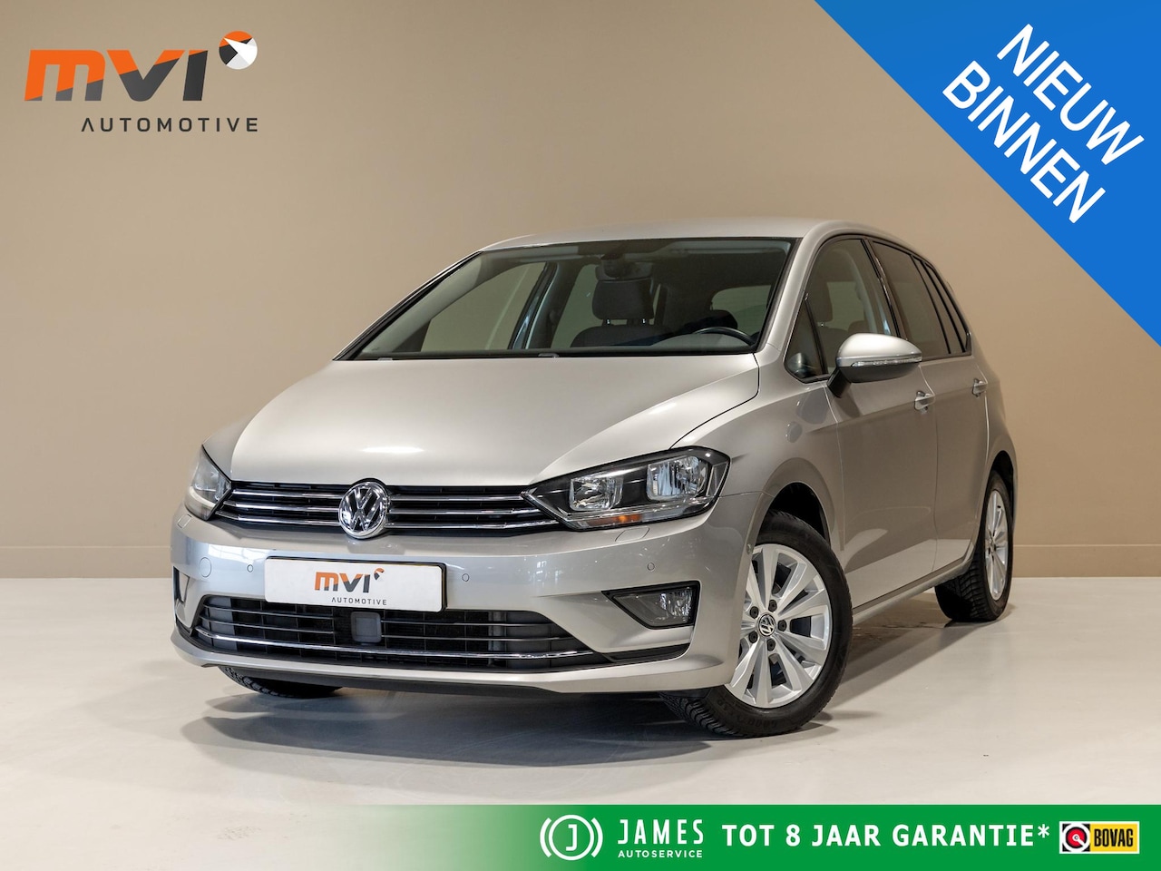 Volkswagen Golf Sportsvan - 1.2 TSI Trendline Trekhaak / Achteruitrijcamera / Navigatie / Stoelverwarming / Klimaatreg - AutoWereld.nl