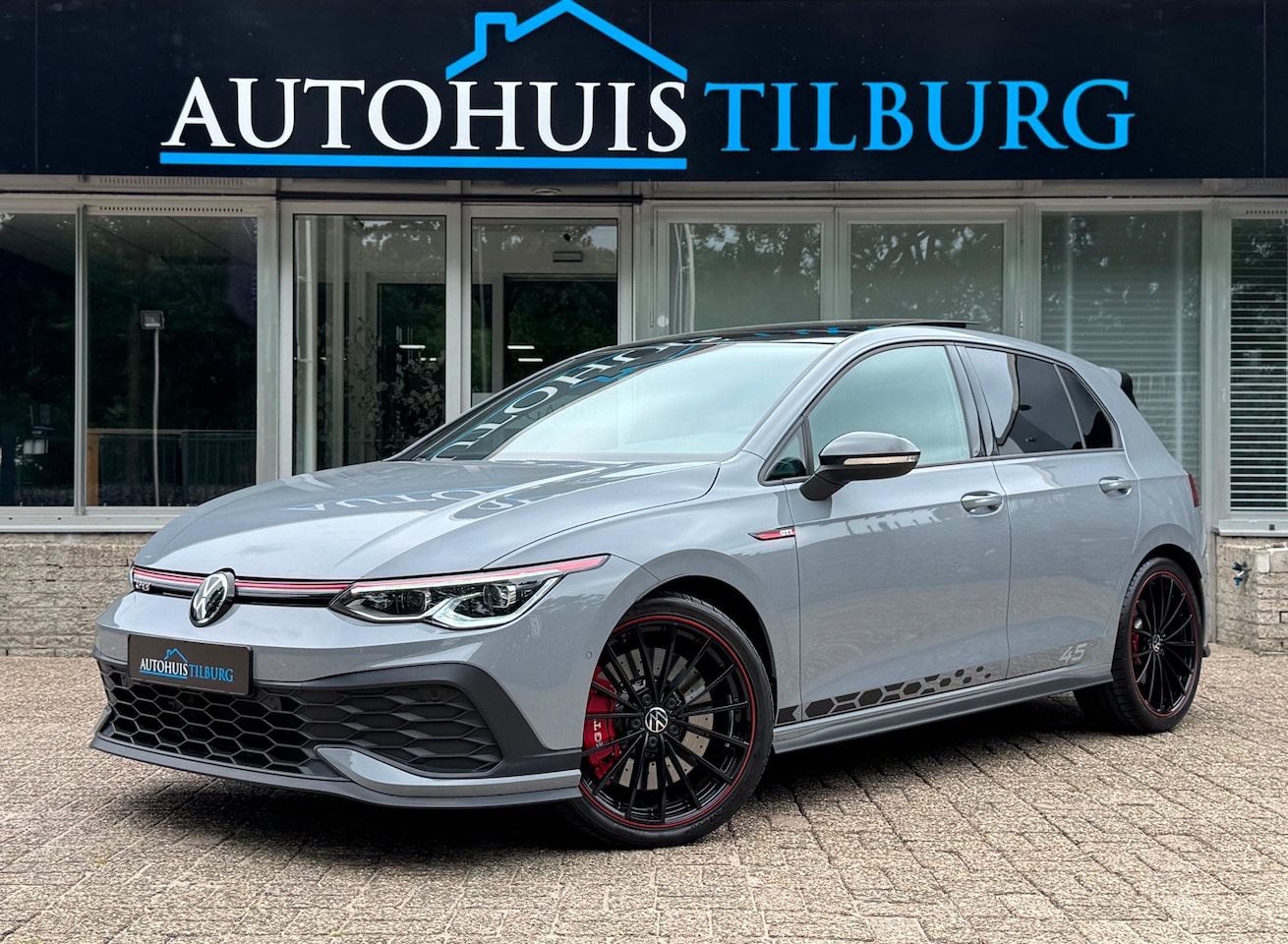 Volkswagen Golf - 2.0 TSI GTI Clubsport 45 Jahre Pano Akra Nürnberg - AutoWereld.nl