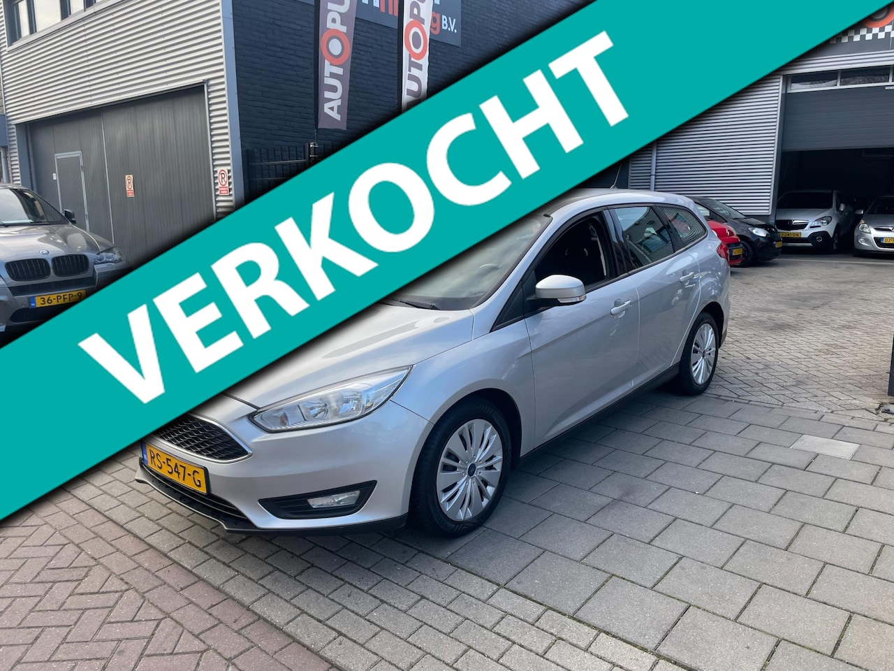Ford Focus Wagon - 1.0 Lease Edition 2e Eigenaar! Navi PDC NAP APK - AutoWereld.nl