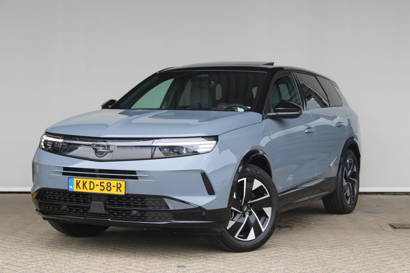 Opel Grandland - 1.6 Turbo Plug-in-Hybrid GS | Trekhaak | Navigatie | Panoramadak | Matrix koplampen | AGR - AutoWereld.nl