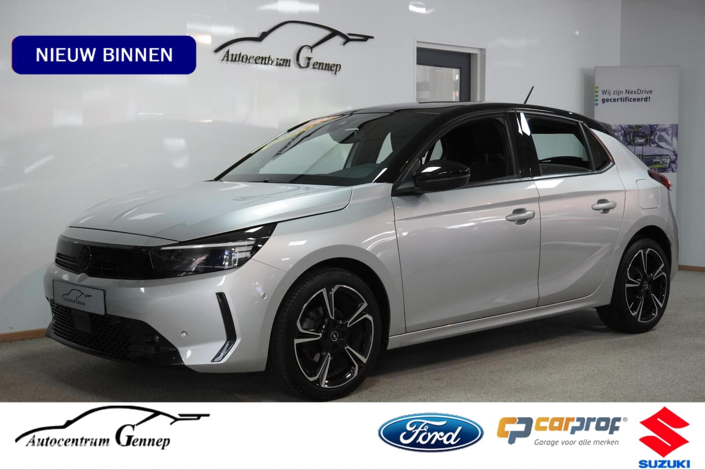 Opel Corsa - 1.2 GS SPORT | 17'' | PANO DAK | - AutoWereld.nl