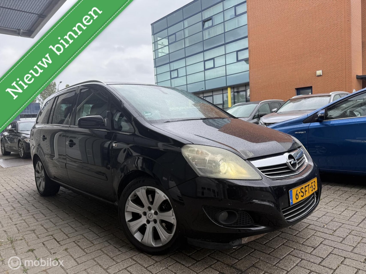 Opel Zafira - 2.2 Cosmo Xenon 7 zitplaaatsen Leer Nieuwe APK - AutoWereld.nl