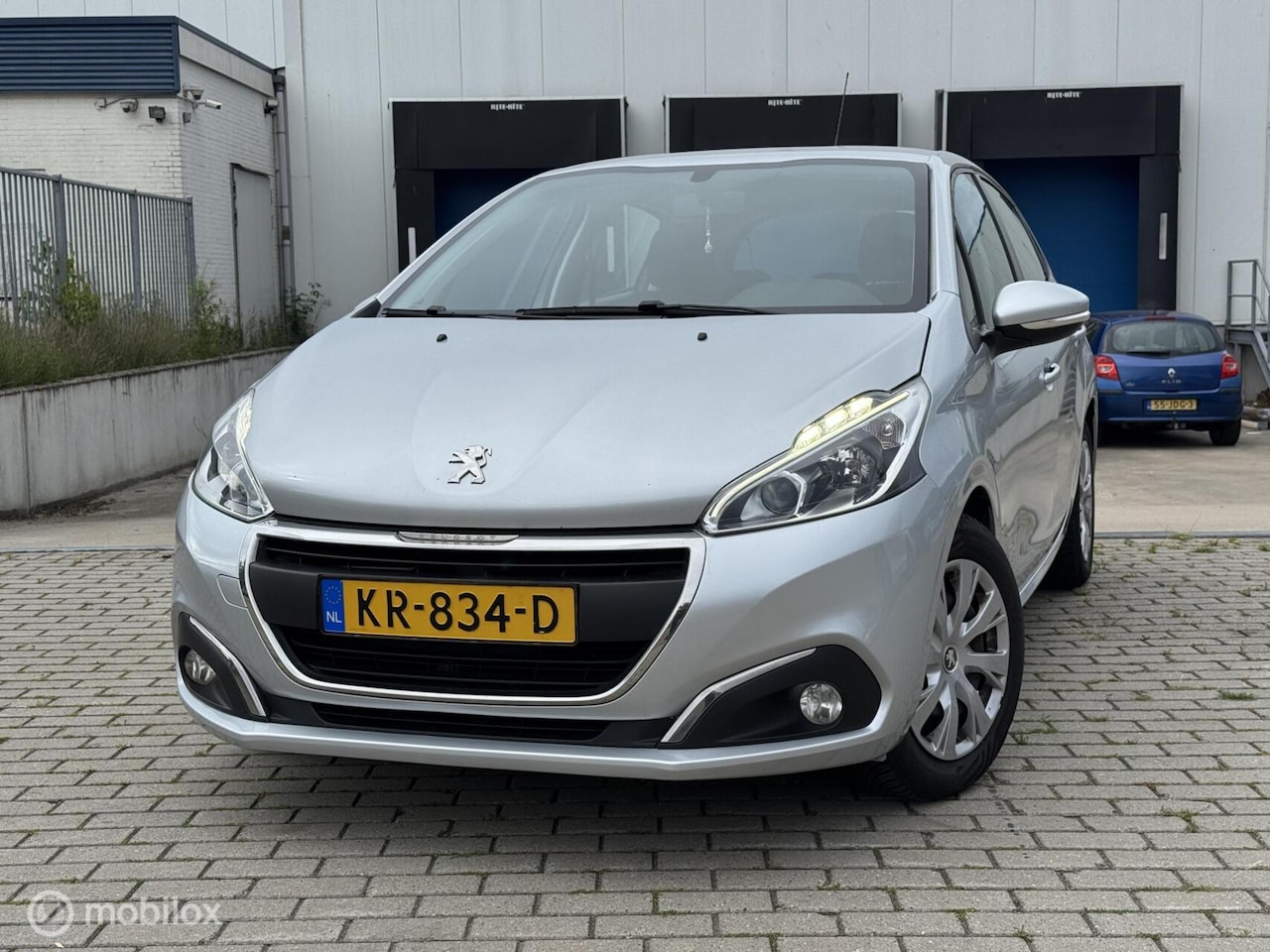 Peugeot 208 - 1.2 PureTech Active Automaat NAP - AutoWereld.nl