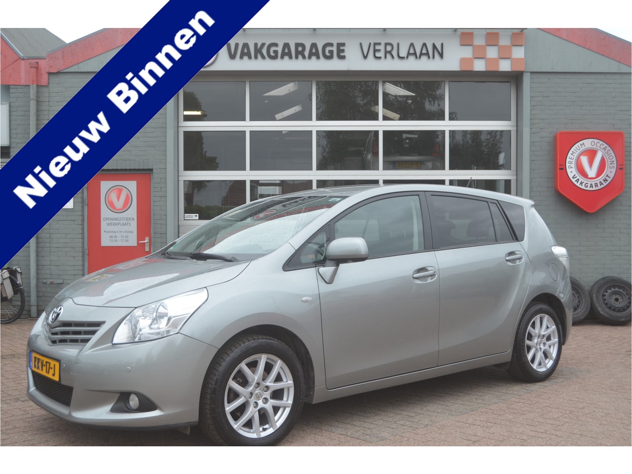 Toyota Verso - 1.8 VVT-i Aspiration Navi/Camera/Cruisec./Trekhaak - AutoWereld.nl