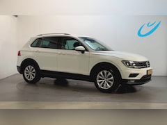Volkswagen Tiguan - 1.5 TSI Comfortline Business Navigatie Parkeersensoren App-Connect DAB+