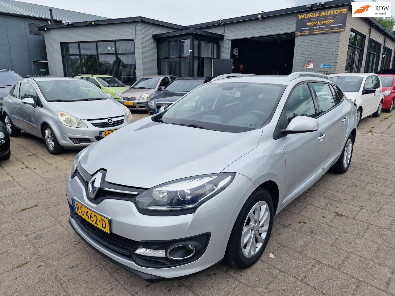 Renault Mégane Estate - 1.5 dCi Bose/Apk 18-04-2027 - AutoWereld.nl