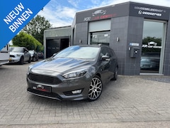 Ford Focus Wagon - 1.0 ST-Line 140PK XENON-CLIMA-CAMERA-STLVERWARMING