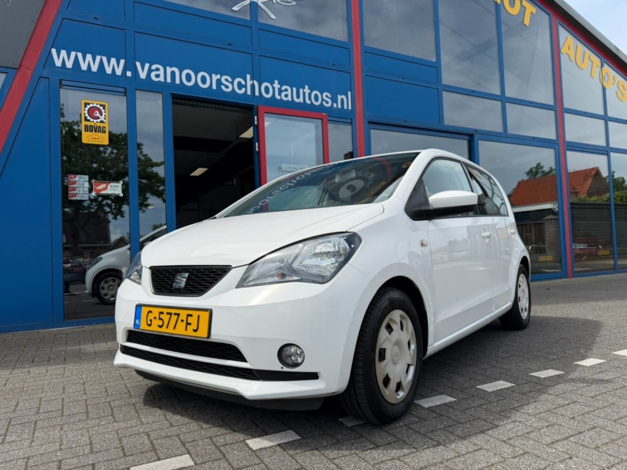 SEAT Mii - 1.0 Style 5-Deurs Navi Led Airco - AutoWereld.nl