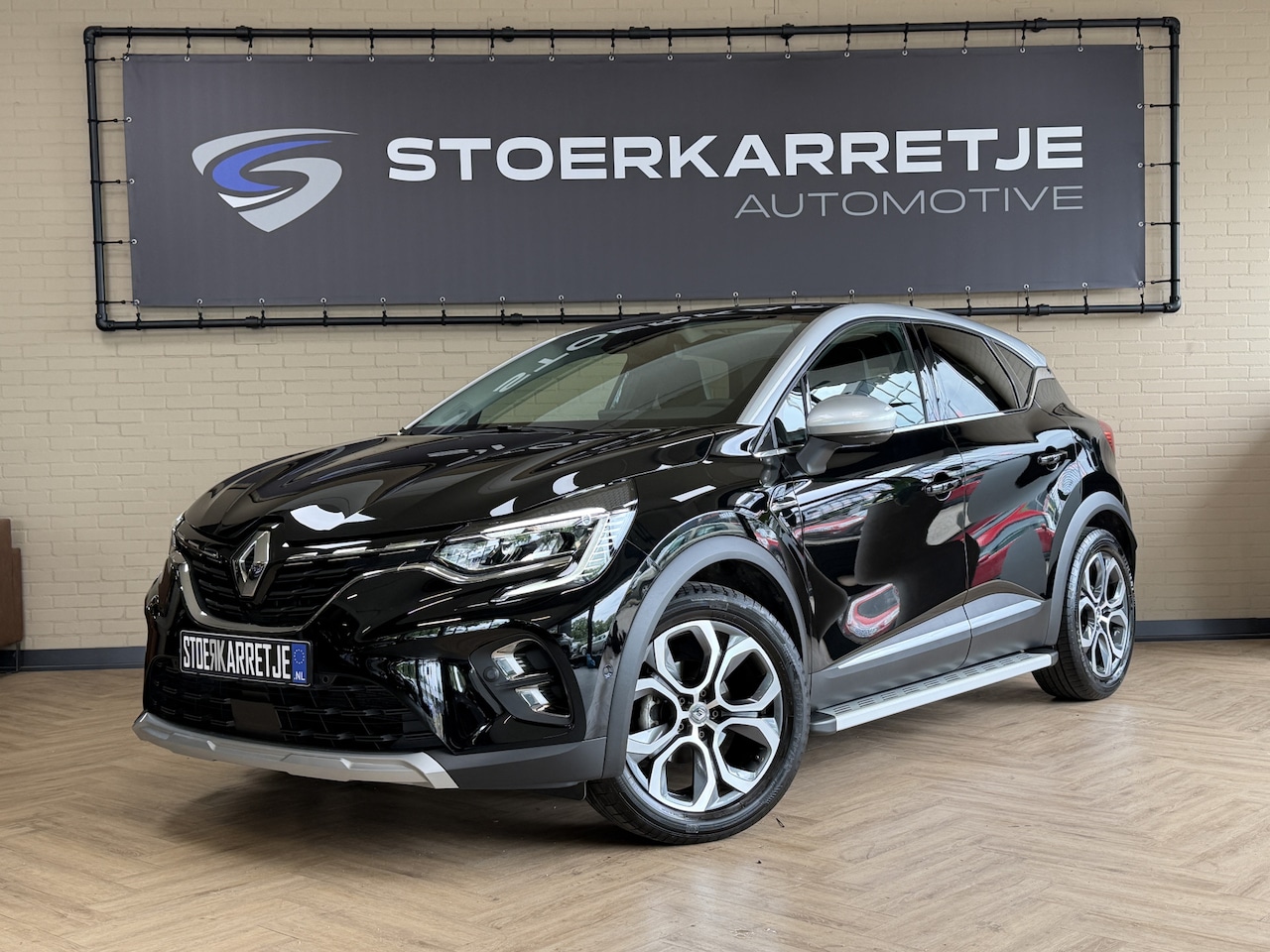 Renault Captur - 1.3 TCe 155 Edition One | Pano | Bose | 18" | Groot Navi | 360 | ACC | Dodehoek | 100% Ond - AutoWereld.nl