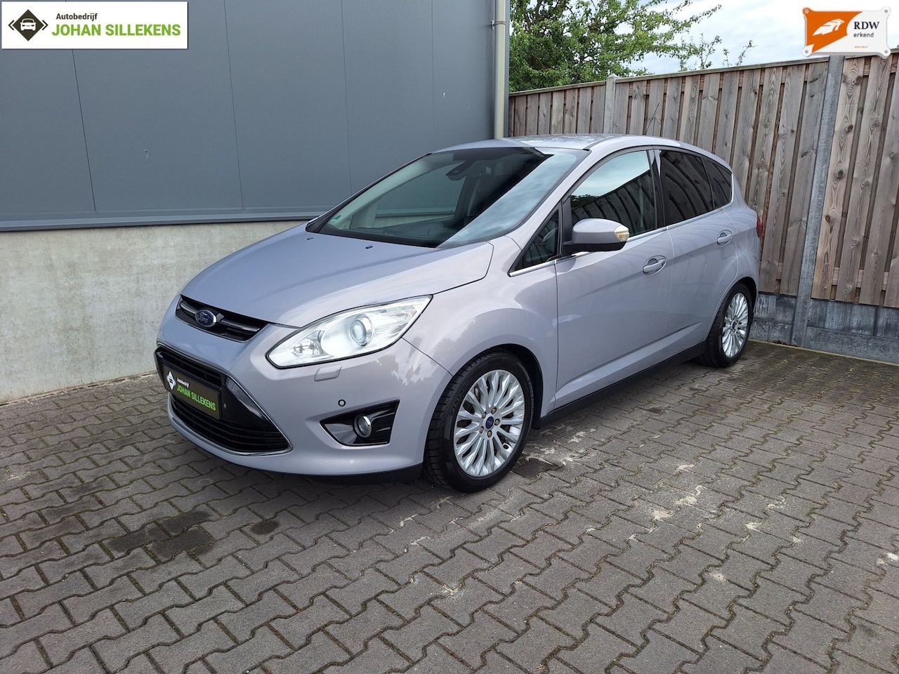 Ford C-Max - 1.6 EcoBoost Titanium | Airco | Cruise Control | Keyless Entry | Trekhaak | Voorstoelen Ve - AutoWereld.nl