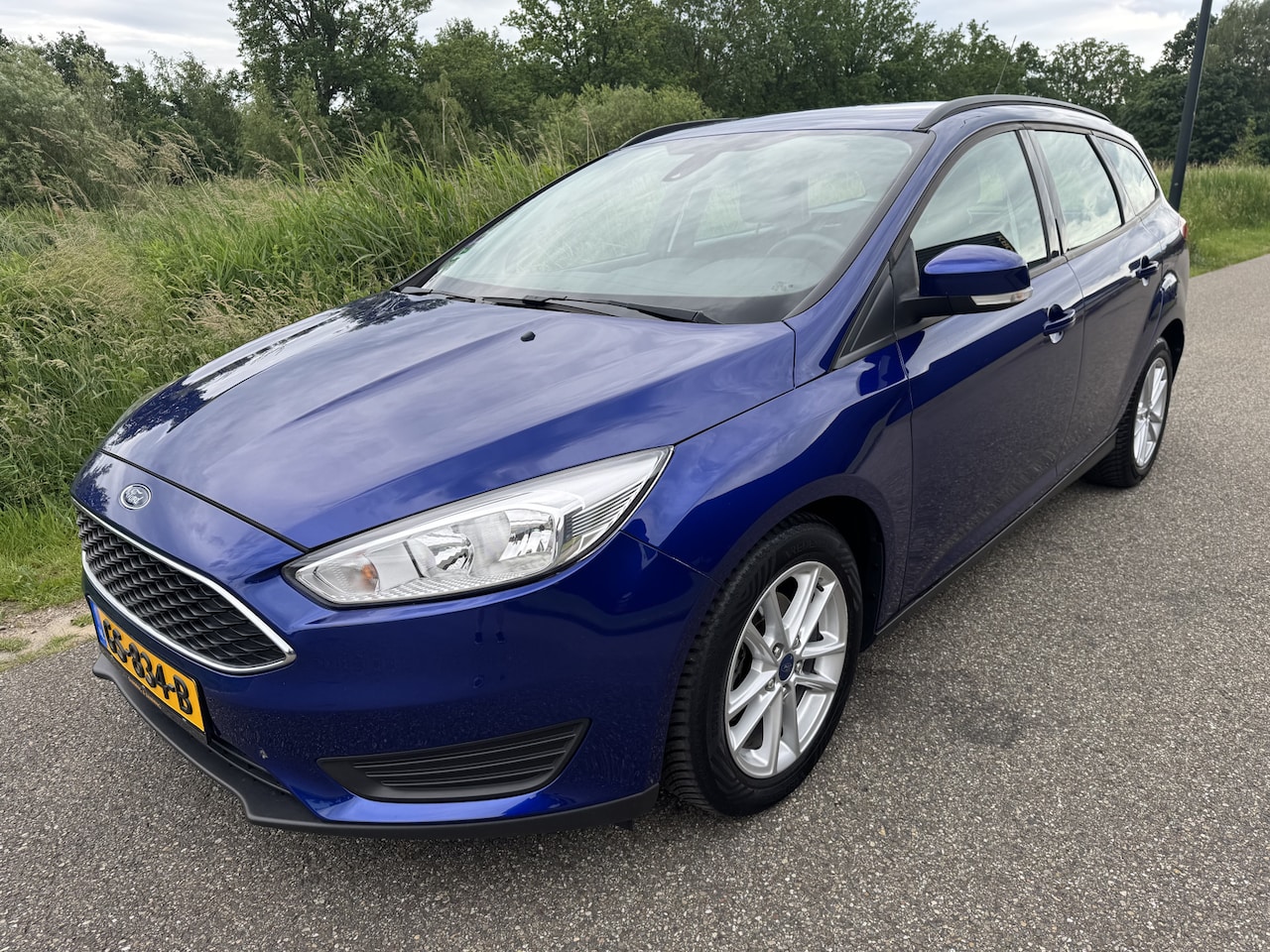 Ford Focus Wagon - 1.0 Trend Edition Airco!! - AutoWereld.nl