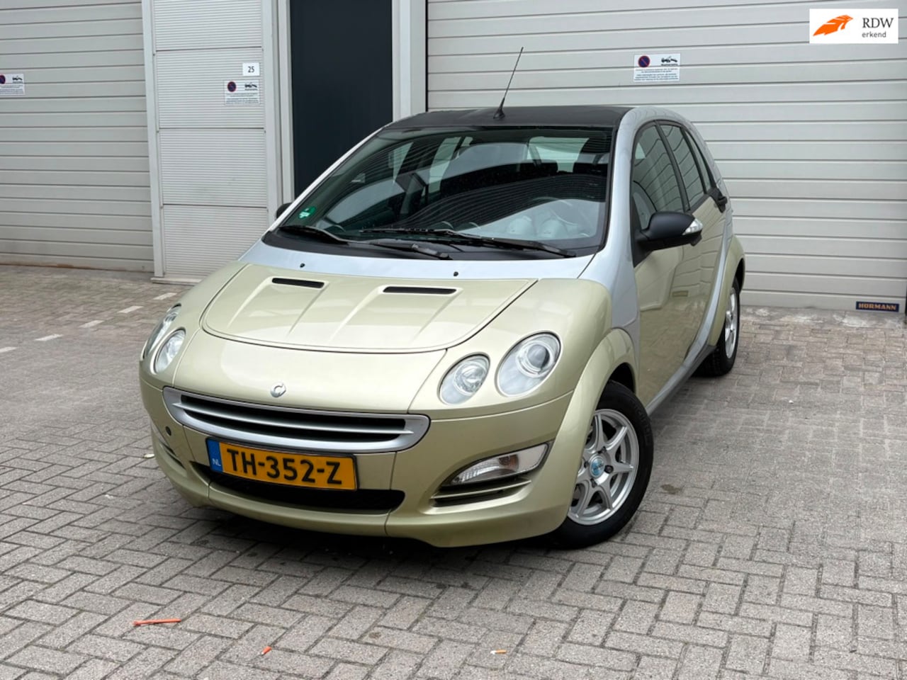 Smart Forfour - 1.3 pure 1.3 pure - AutoWereld.nl