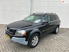 Volvo XC90 - 2.5 T Elite Stoelverwarming 4x4 Leder Trekhaak 7-Persoons Apk 12-2026