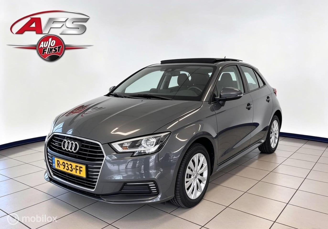 Audi A3 Sportback - 1.4 e-tron Lease Edition Pano / S-line / carplay - AutoWereld.nl