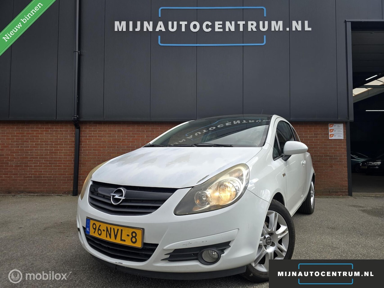 Opel Corsa - 1.4-16V Color Edition / NAP / AIRCO / CRUIS CON - AutoWereld.nl