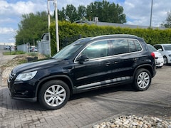 Volkswagen Tiguan - 2.0 TSI Sport&Style 4Motion # Trekhaak # Airco