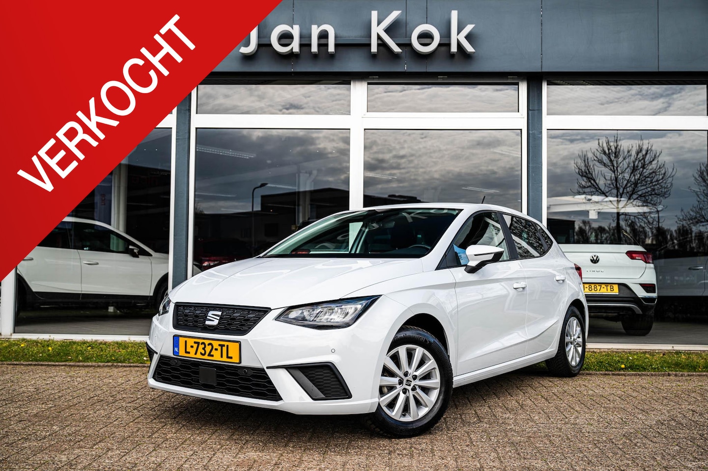 SEAT Ibiza - 1.0 TSi 95 pk Style Business Intense | Facelift | Groot infotainment | Stoelverwarming - AutoWereld.nl