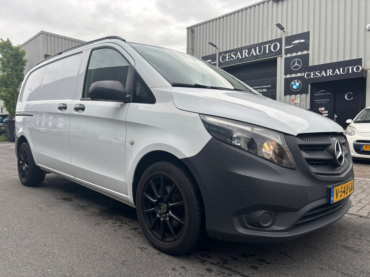 Mercedes-Benz Vito - 114 CDI AUTOMAAT / ACHTER UITRIJ CAMERA - AutoWereld.nl