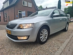 Skoda Octavia Combi - 1.2 TSI Ambition Businessline distributie vv zeer nette auto