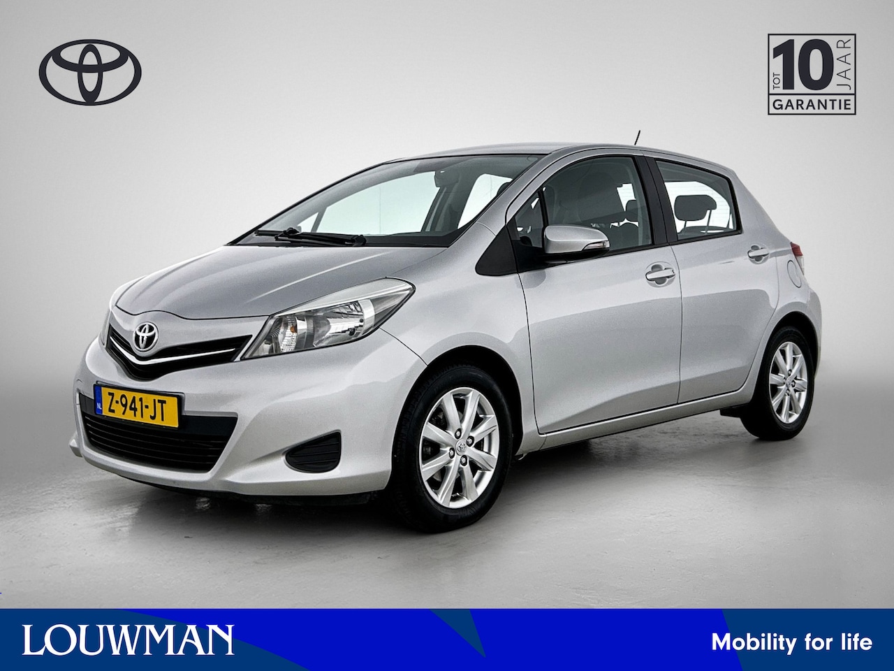Toyota Yaris - 1.3 VVT-i Aspiration | Camera | LM Velgen | Trekhaak | - AutoWereld.nl