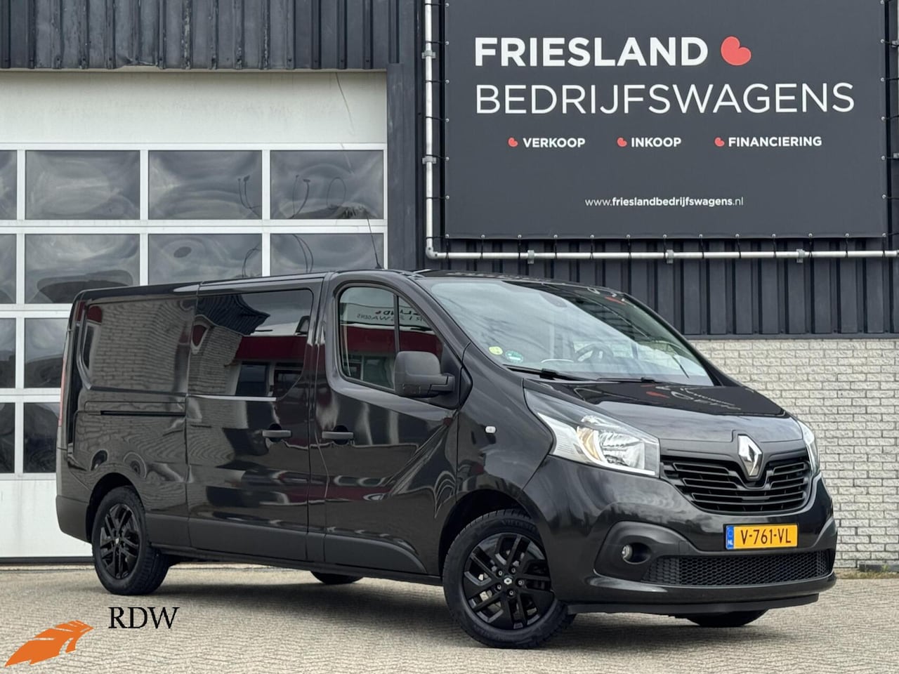 Renault Trafic - bestel 1.6 dCi T29 L2H1 DC Luxe Energy - AutoWereld.nl