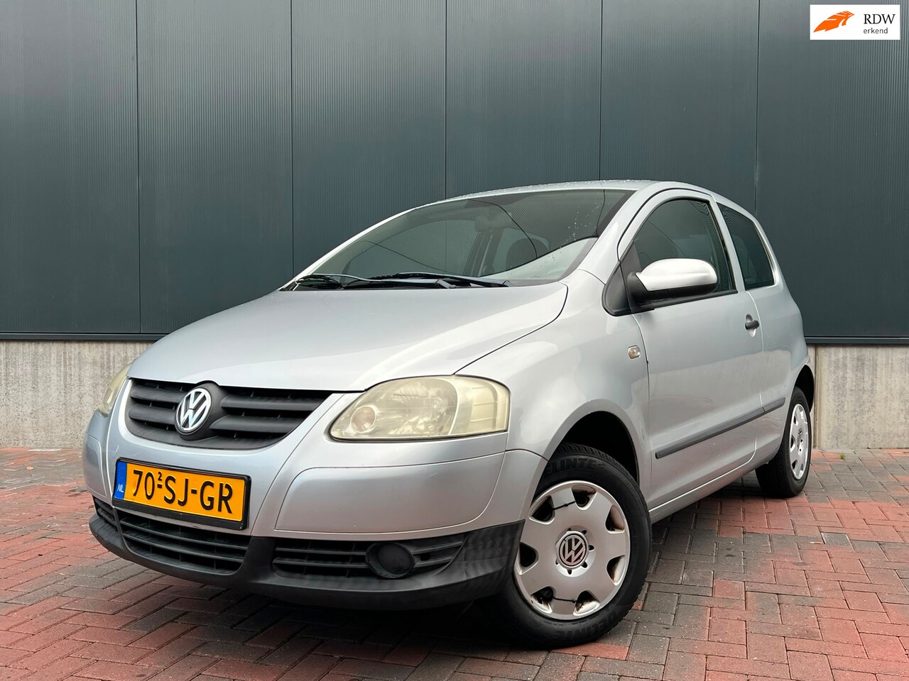 Volkswagen Fox - 1.2 Trendline * 3-Deurs * Elek-Ramen * Nieuw APK * - AutoWereld.nl
