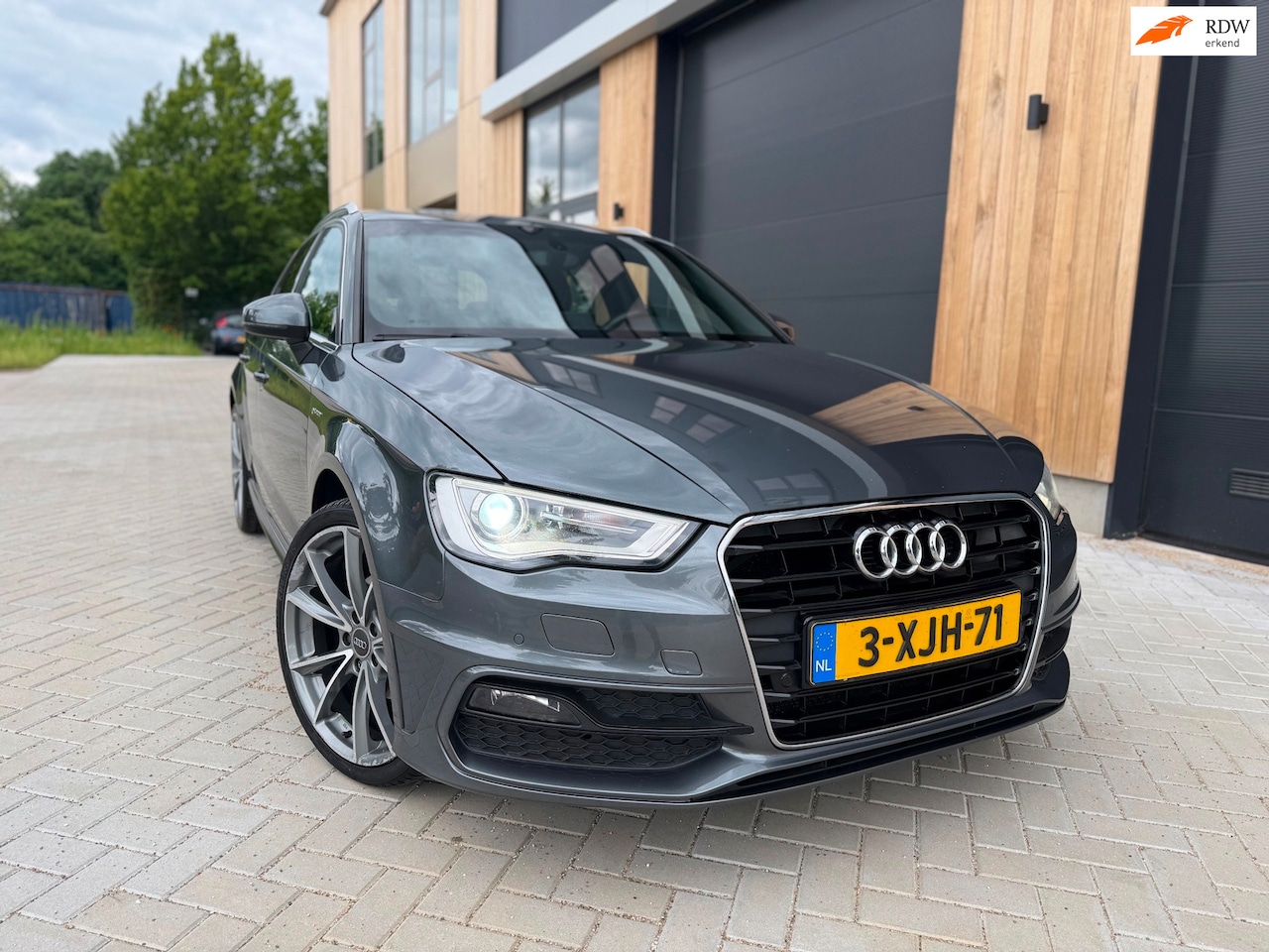 Audi A3 Sportback - 1.4 TFSI 3X S-Line g-tron (bj 2014) AUTOMAAT|NAVI|XENON|PARKS V&A| - AutoWereld.nl