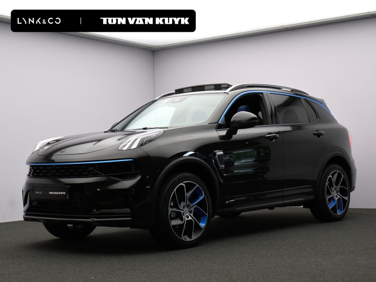 Lynk & Co 01 - 1.5 / Camera / Adaptive Cruise / Panoramadak / Dodehoekdetectie / Stoelverwarming / Autom. - AutoWereld.nl