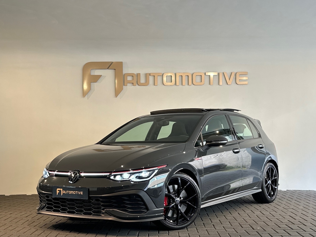 Volkswagen Golf - 2.0 TSI GTI Clubsport Pano|H/K|IQ|Camera - AutoWereld.nl