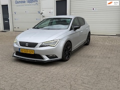 SEAT Leon - 1.6 TDI Limited Edition III LED-Navi-Inklapbare Spiegels
